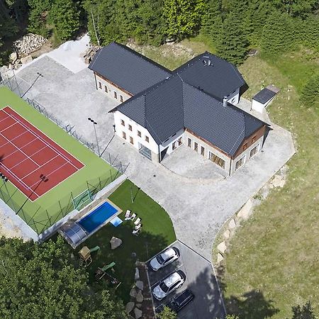 Ferienwohnung Club Rezidence Pod Luci Loučovice Exterior foto