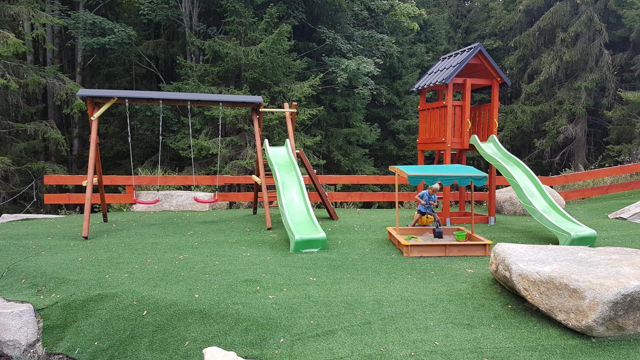 Ferienwohnung Club Rezidence Pod Luci Loučovice Exterior foto